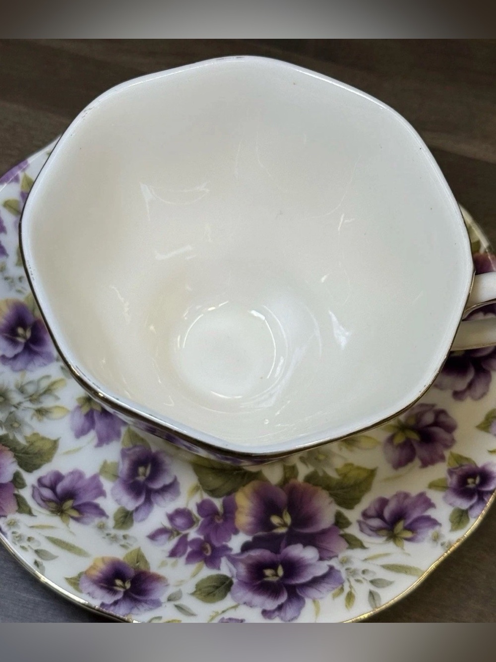 Floral Fine Porcelain Cup & Saucer Set Purple
Violets, Gold Trim, Fielder - Picture 4 of 10